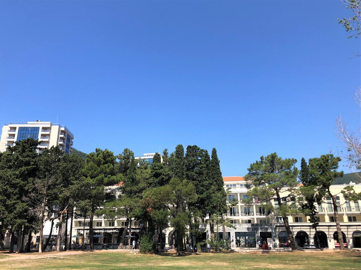 בודווה Beachfront Fontana 20 מראה חיצוני תמונה